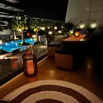 Beachside Sunset Residence